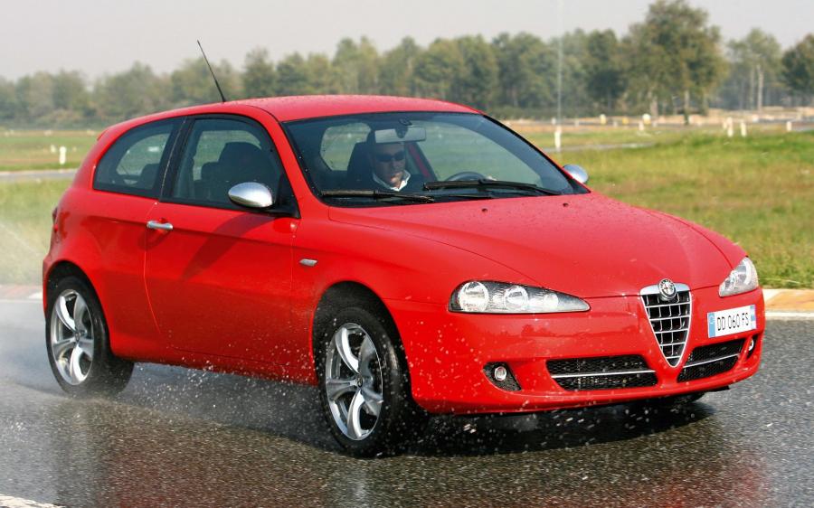 Alfa Romeo 147 Q2 3-Door (937A) '2006 - 08